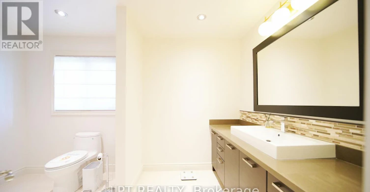 37 Laser Court, Richmond Hill, ON, L4B 1S1 - 22