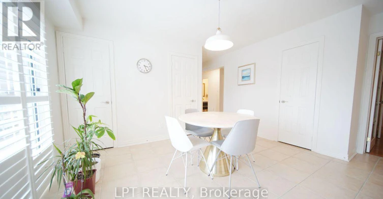 37 Laser Court, Richmond Hill, ON, L4B 1S1 - 7