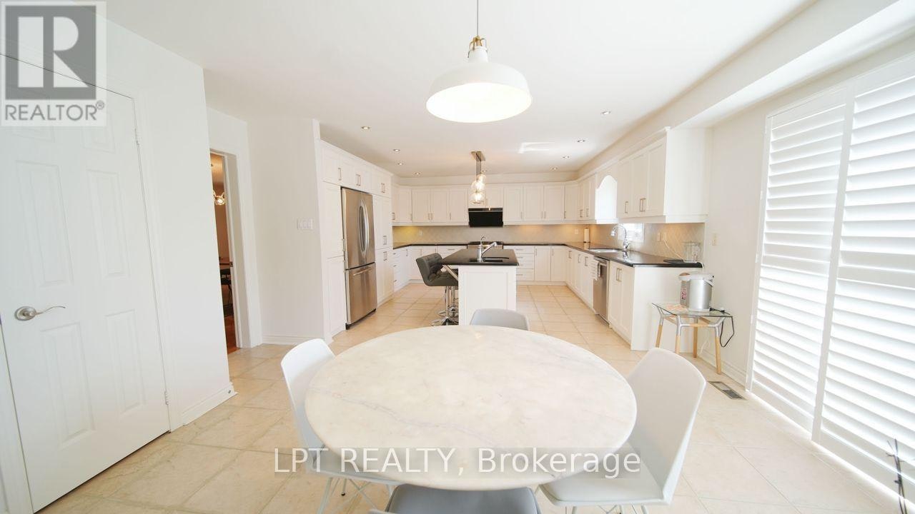 37 Laser Court, Richmond Hill, ON, L4B 1S1 - 6