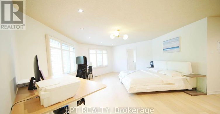 37 Laser Court, Richmond Hill, ON, L4B 1S1 - 19