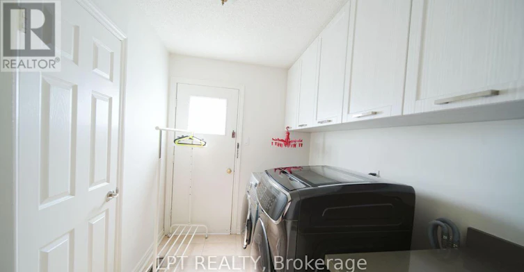 37 Laser Court, Richmond Hill, ON, L4B 1S1 - 11