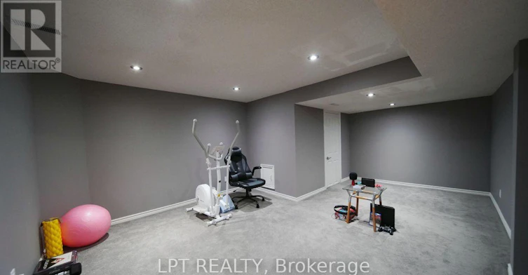 37 Laser Court, Richmond Hill, ON, L4B 1S1 - 24