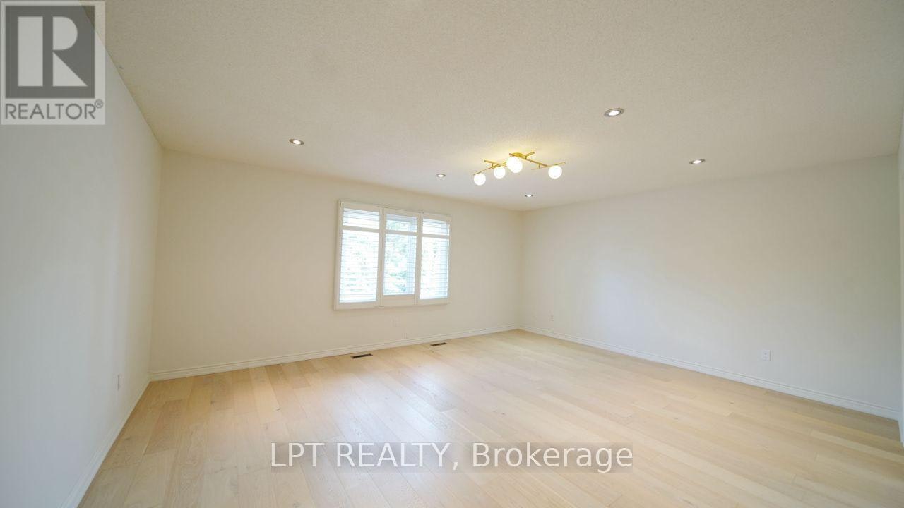 37 Laser Court, Richmond Hill, ON, L4B 1S1 - 14