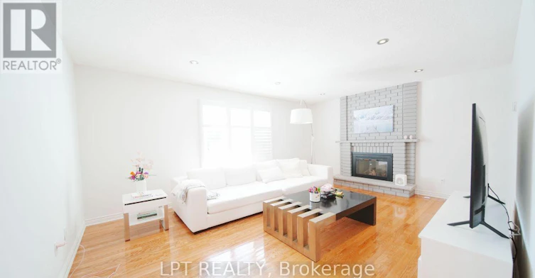 37 Laser Court, Richmond Hill, ON, L4B 1S1 - 10