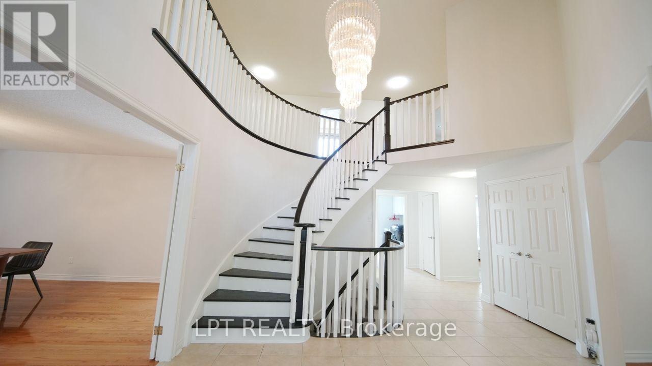37 Laser Court, Richmond Hill, ON, L4B 1S1 - 12