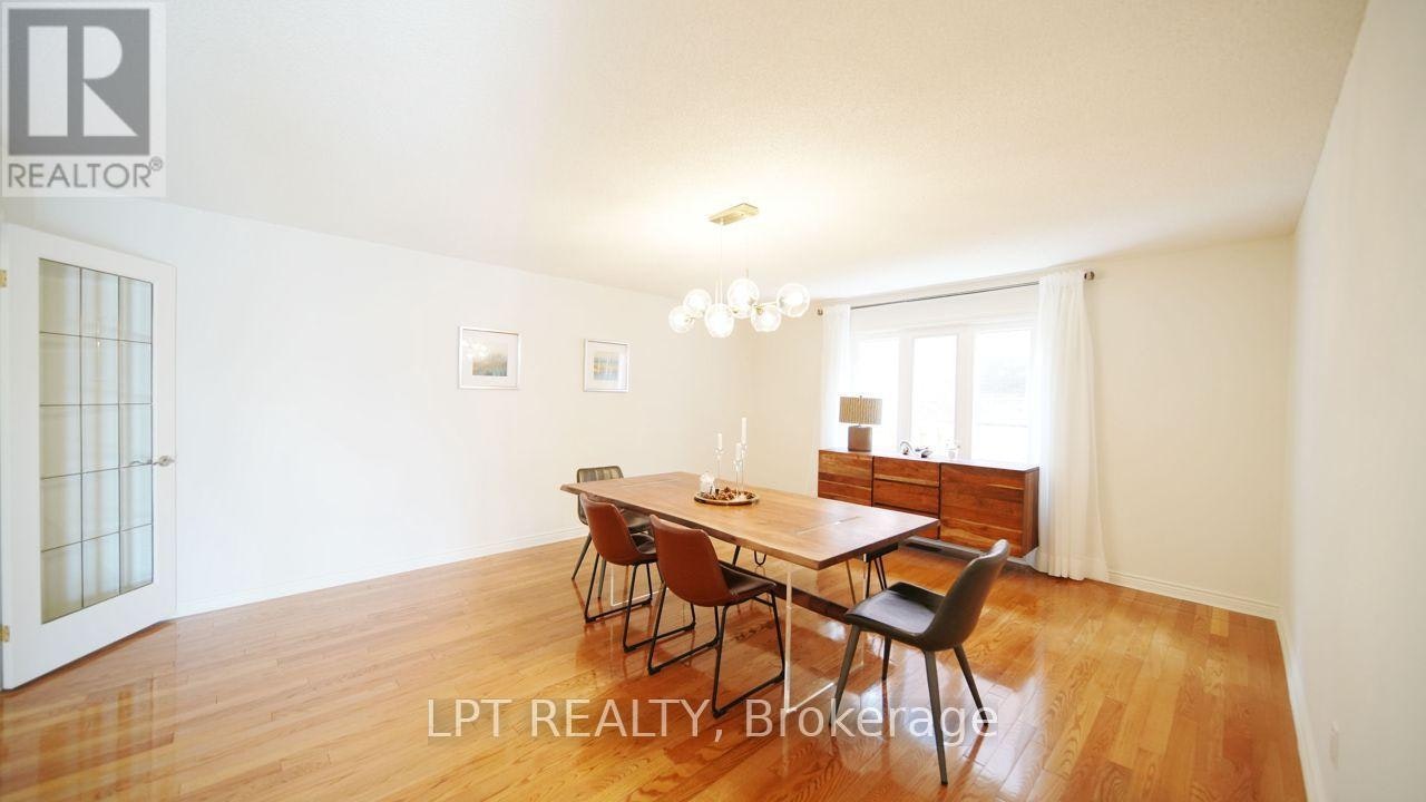 37 Laser Court, Richmond Hill, ON, L4B 1S1 - 3