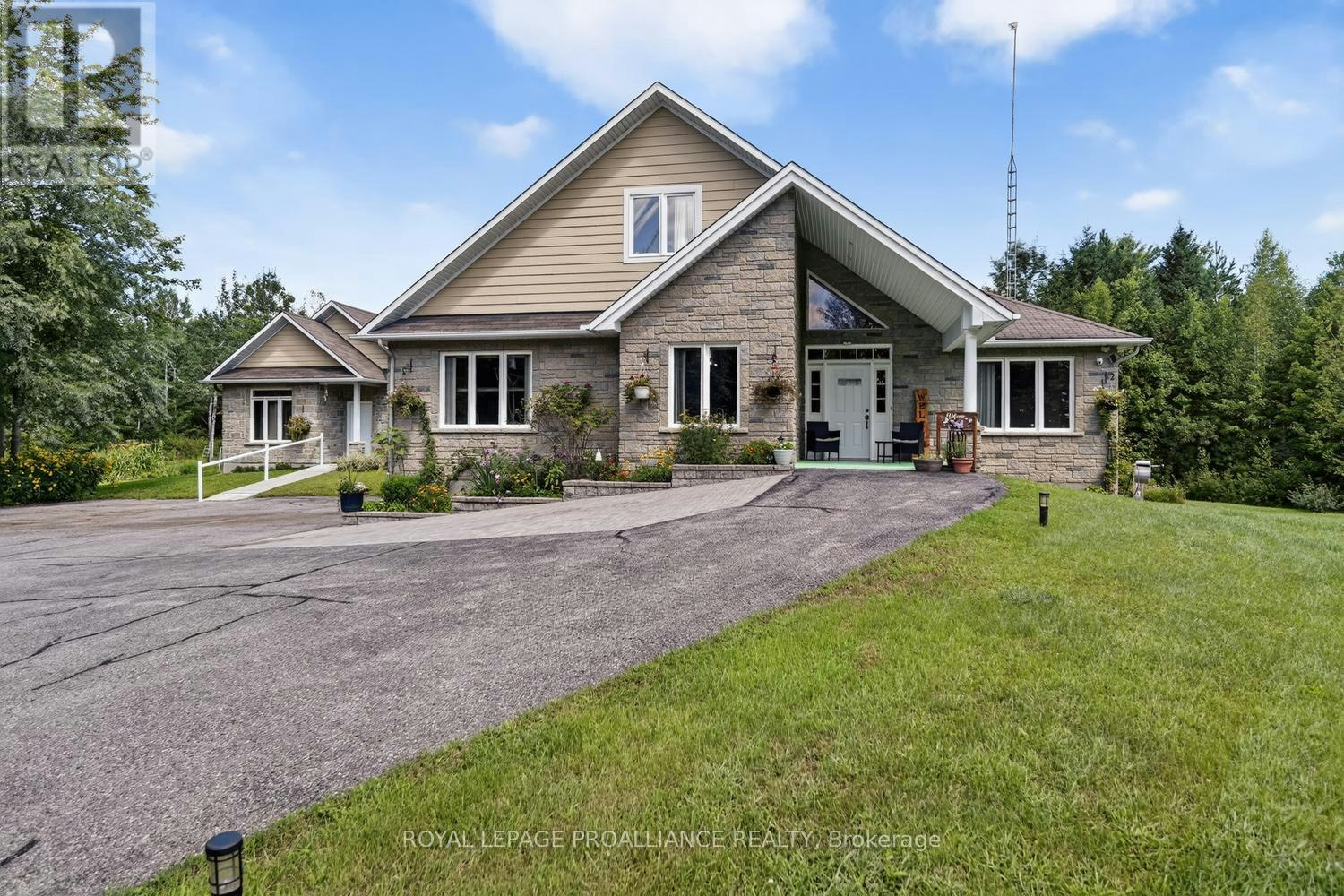 1476 Calypso Street, Limoges, ON, K0A 1M0