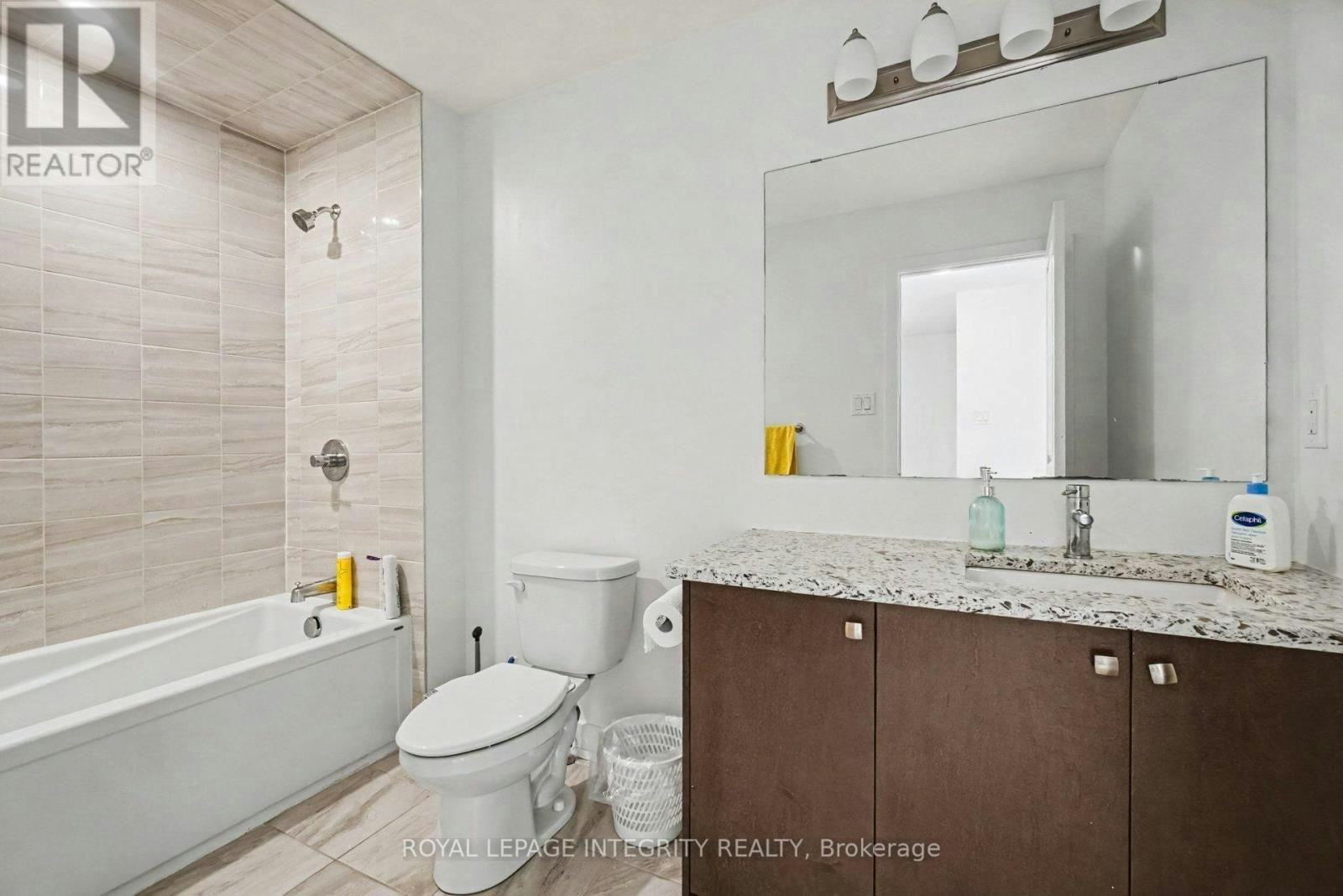 226 Monticello Avenue, Ottawa, ON, K2S 2R7 - 23