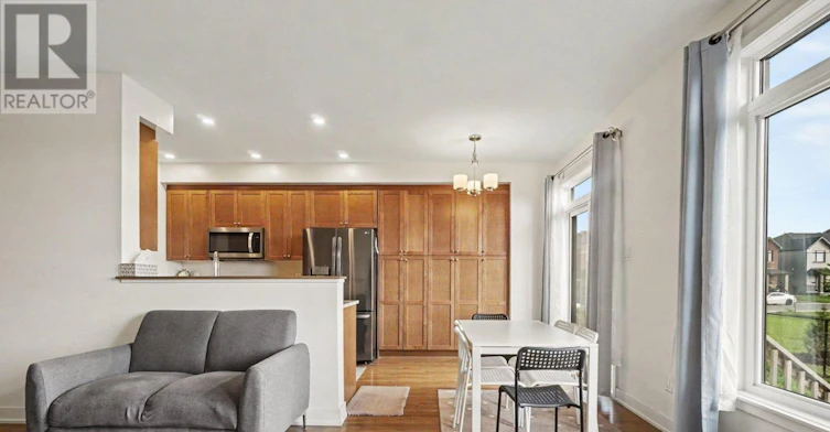 226 Monticello Avenue, Ottawa, ON, K2S 2R7 - 6
