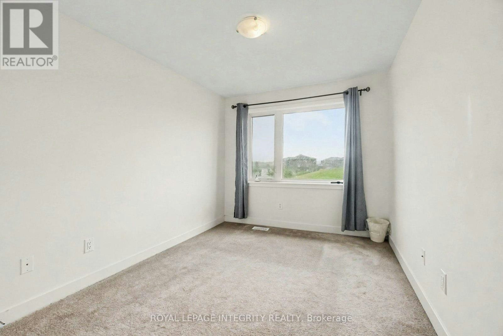 226 Monticello Avenue, Ottawa, ON, K2S 2R7 - 24