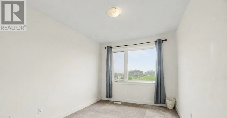 226 Monticello Avenue, Ottawa, ON, K2S 2R7 - 24
