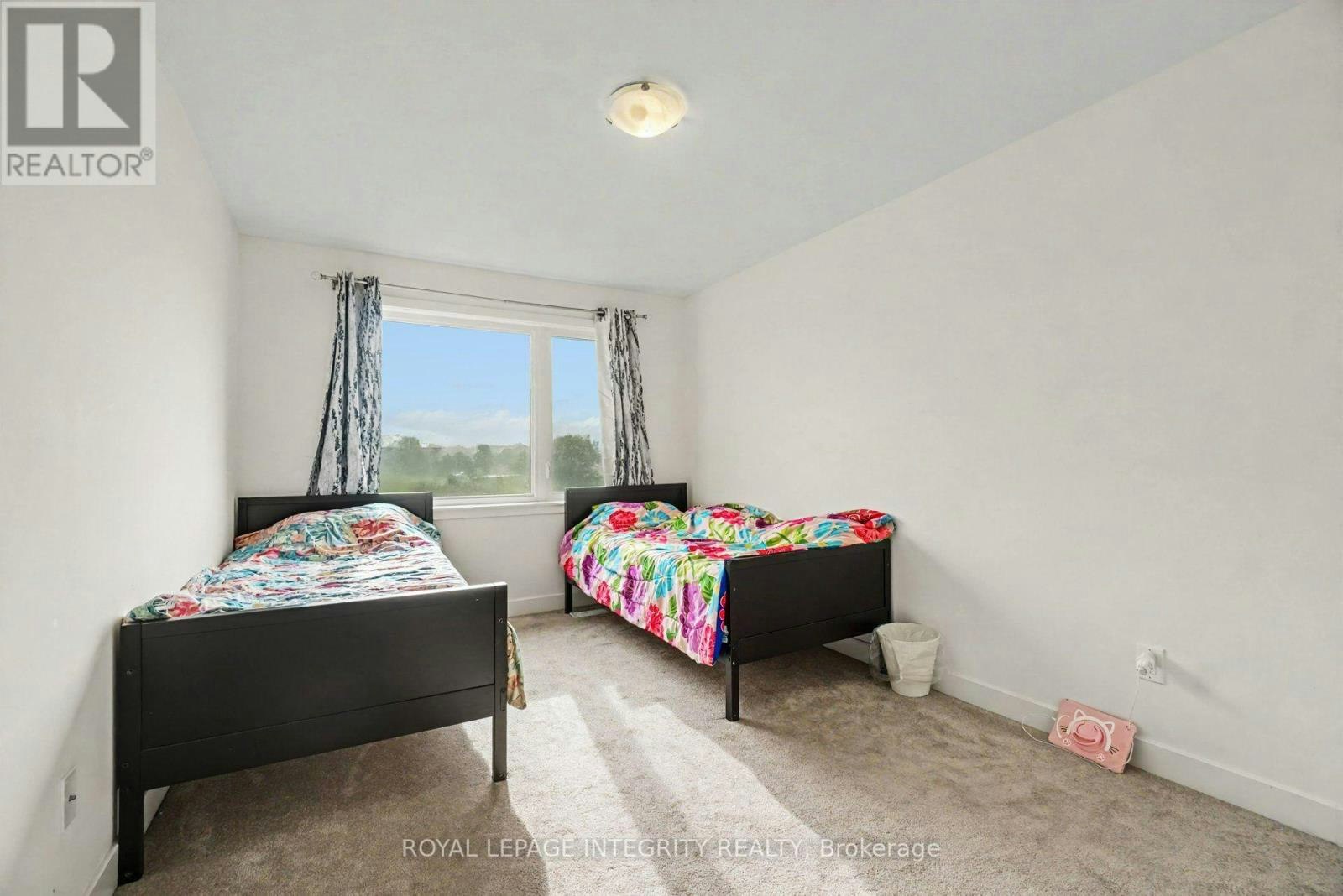 226 Monticello Avenue, Ottawa, ON, K2S 2R7 - 21