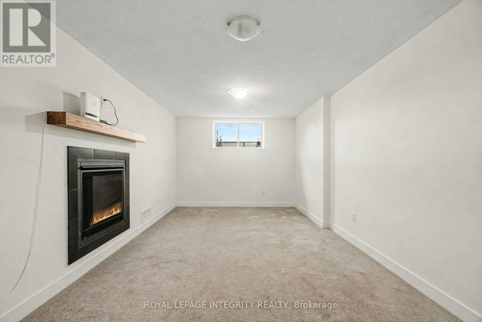 226 Monticello Avenue, Ottawa, ON, K2S 2R7 - 27