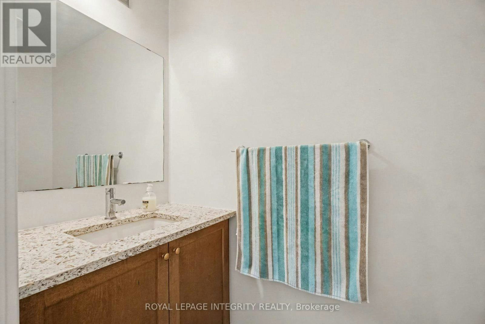 226 Monticello Avenue, Ottawa, ON, K2S 2R7 - 15