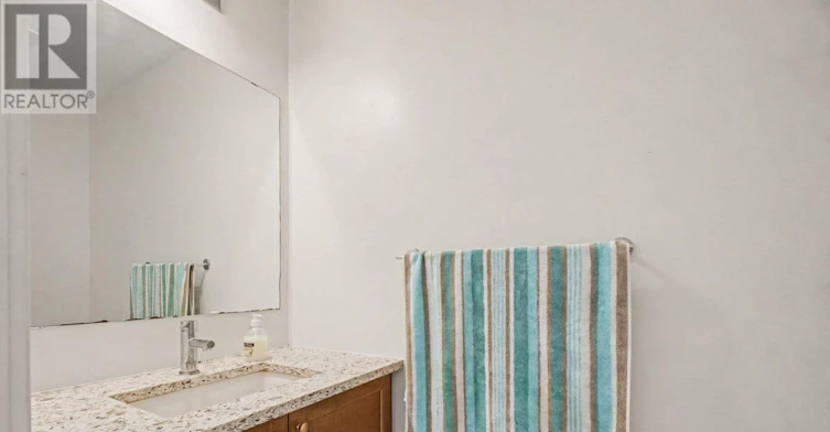 226 Monticello Avenue, Ottawa, ON, K2S 2R7 - 15