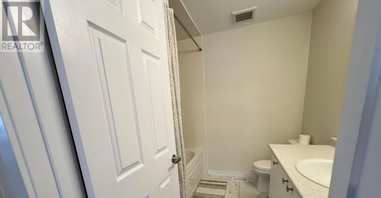 UPPER-21 Keelson Street, Welland, ON, L3B 0M2 - 5