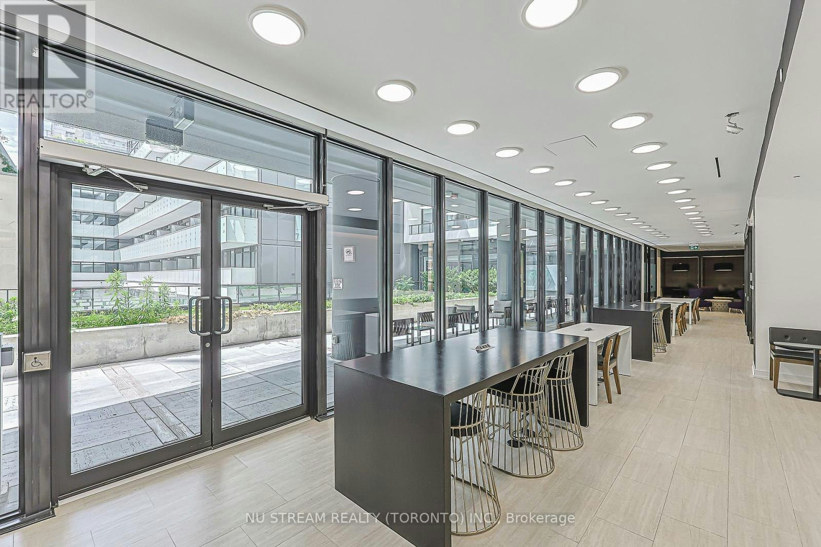 1512-85 Wood Street, Toronto, ON, M4Y 0E8 - 42