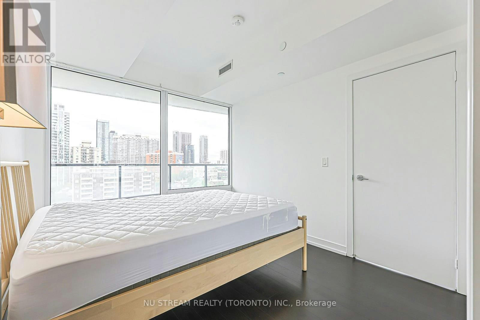 1512-85 Wood Street, Toronto, ON, M4Y 0E8 - 28