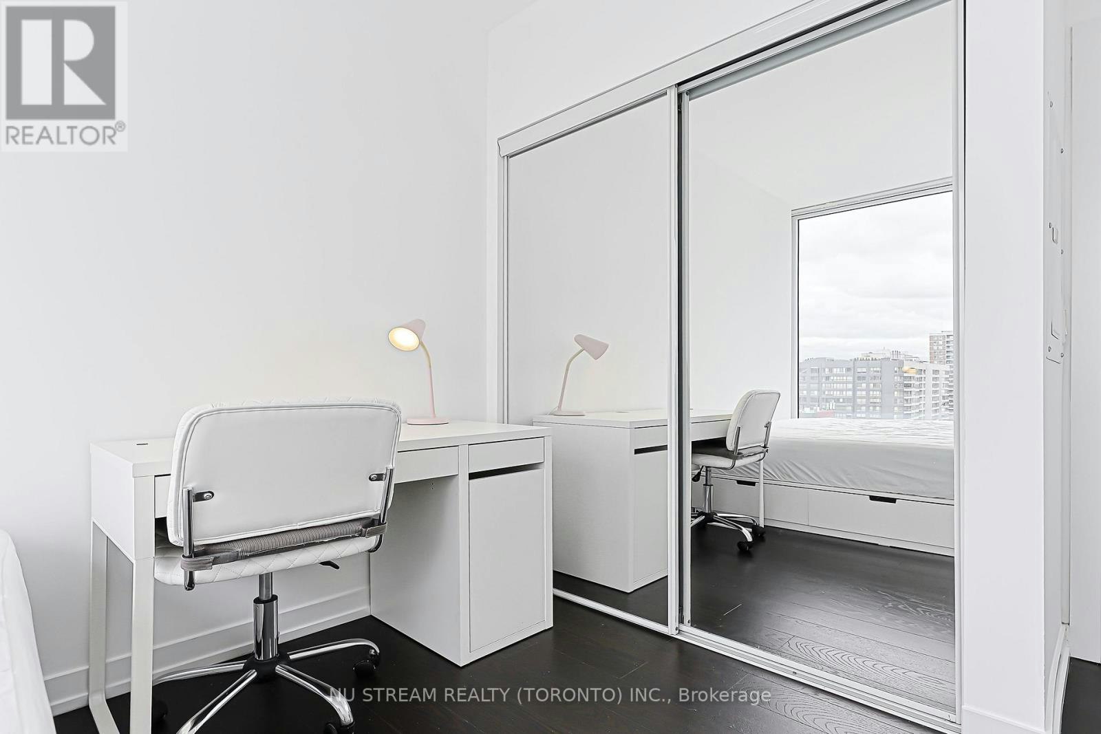 1512-85 Wood Street, Toronto, ON, M4Y 0E8 - 24