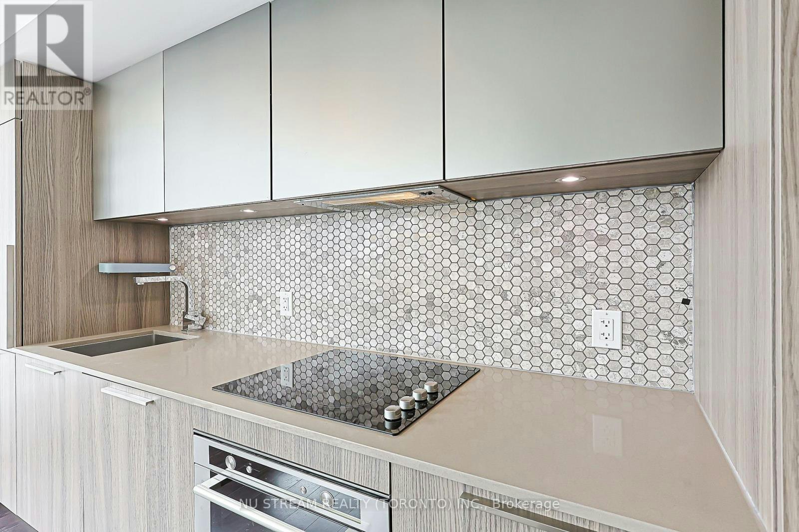 1512-85 Wood Street, Toronto, ON, M4Y 0E8 - 9