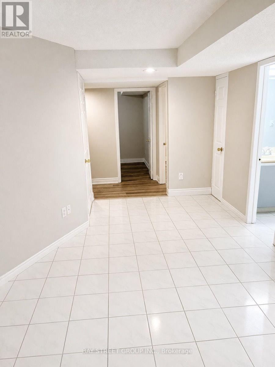 BSMT-21 Larratt Lane, Richmond Hill, ON, L4C 9J1 - 5