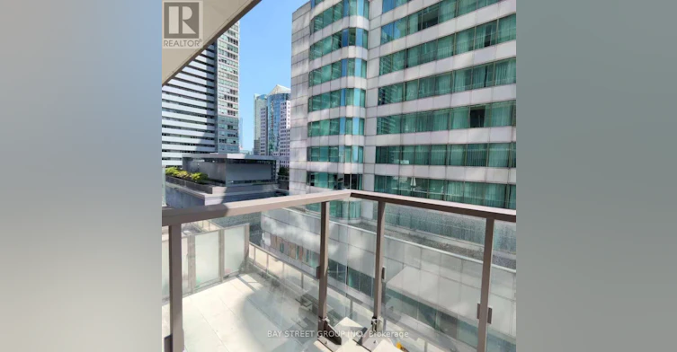 1612-8 Widmer Street, Toronto, ON, M5V 0W6 - 22