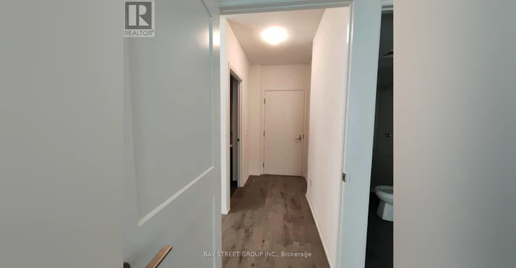 1612-8 Widmer Street, Toronto, ON, M5V 0W6 - 9