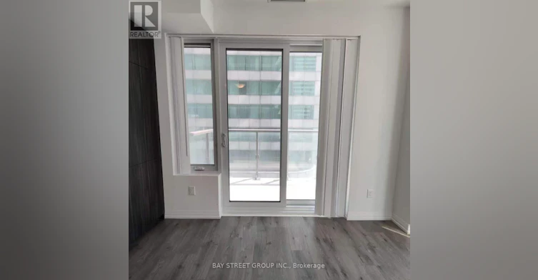 1612-8 Widmer Street, Toronto, ON, M5V 0W6 - 5