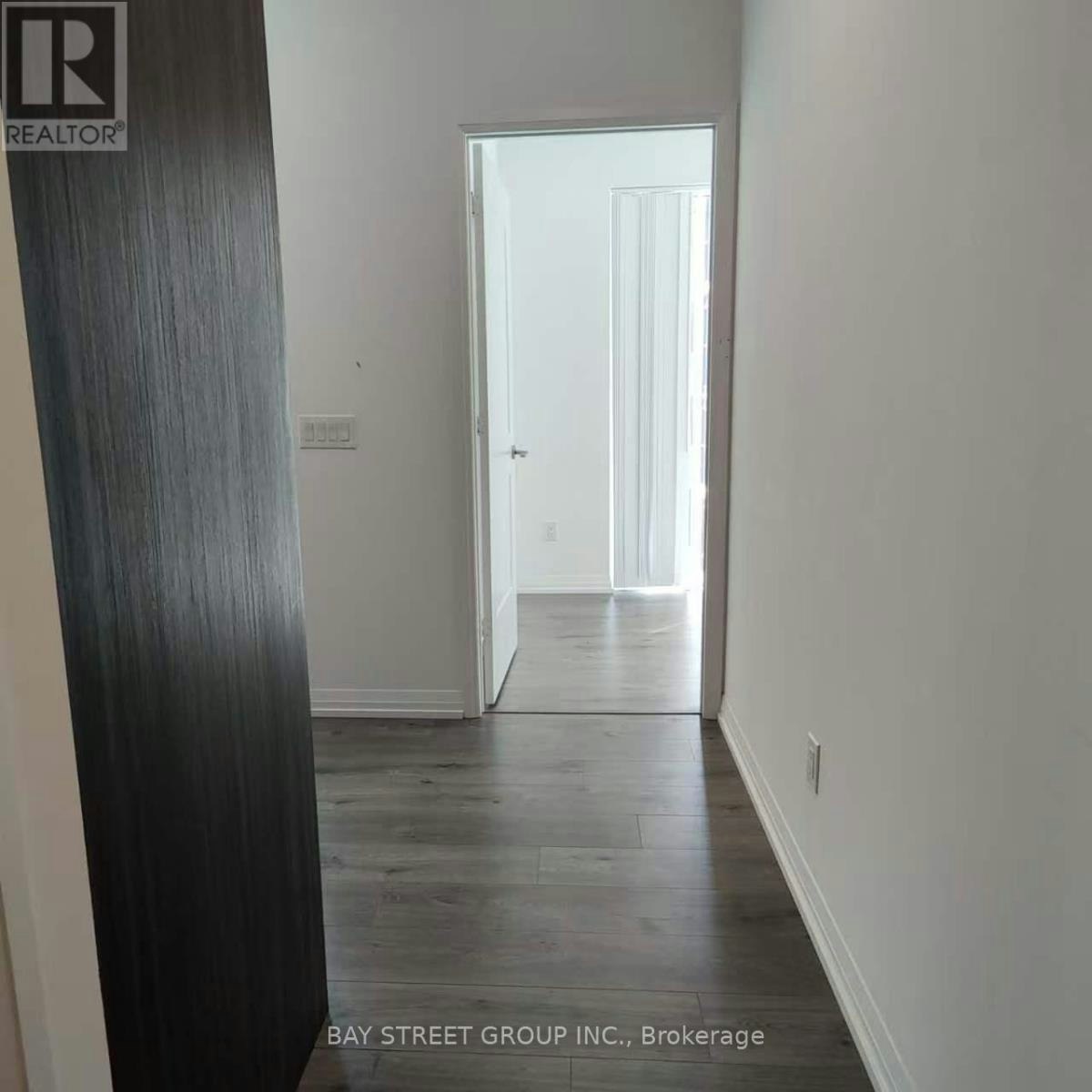 1612-8 Widmer Street, Toronto, ON, M5V 0W6 - 15