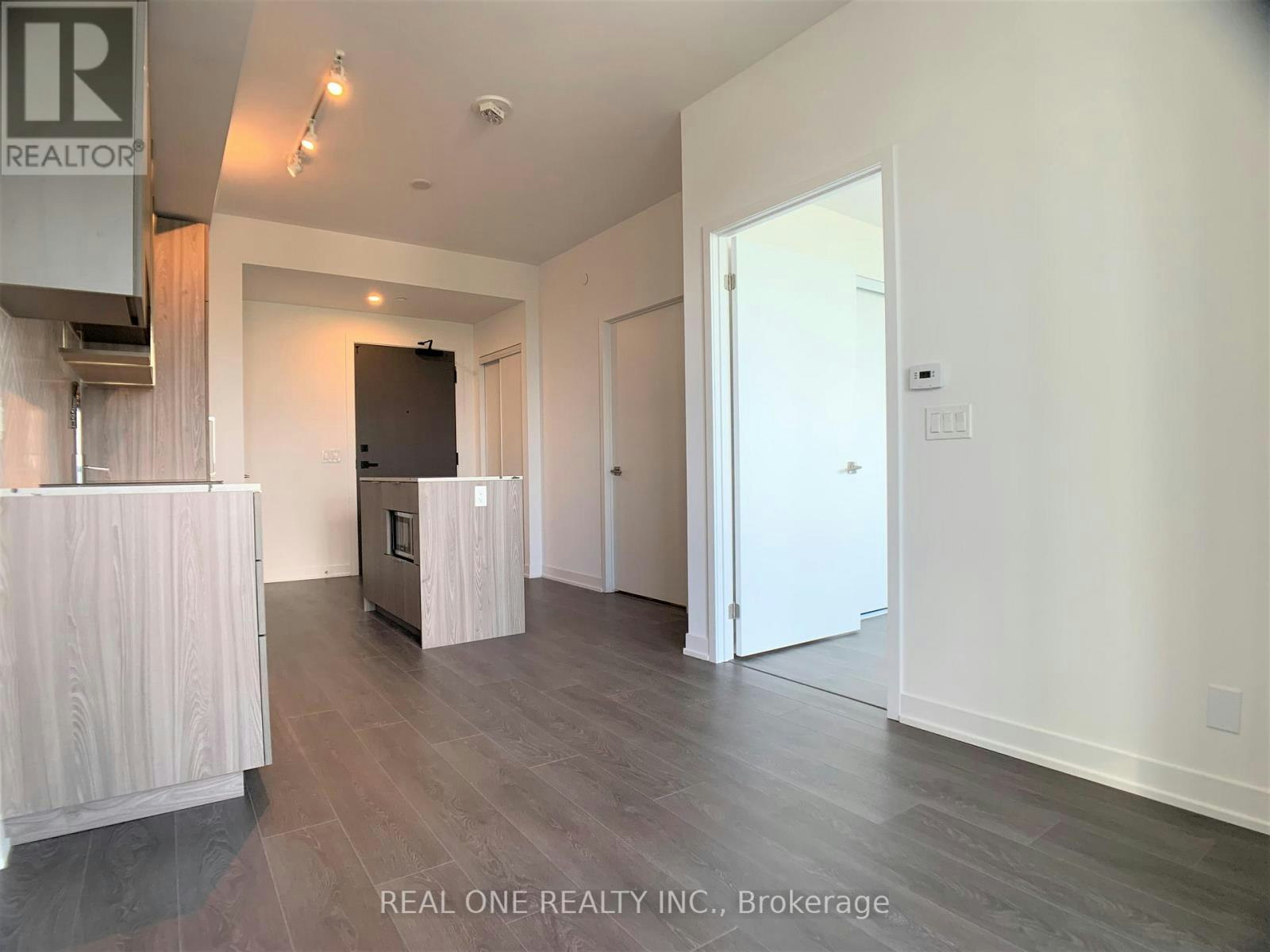 1010-15 Holmes Avenue, Toronto, ON, M2N 0L4 - 12