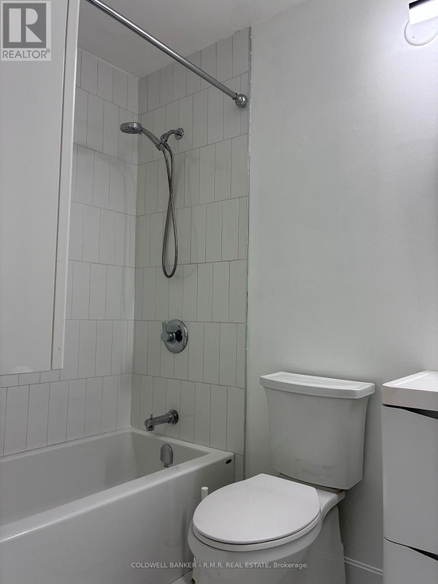 403-189 Lake Driveway WEST W, Ajax, ON, L1S 7J1 - 13