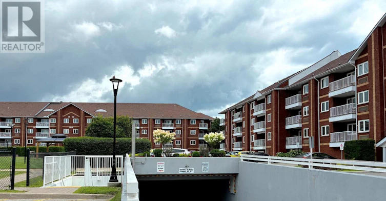 403-189 Lake Driveway WEST W, Ajax, ON, L1S 7J1 - 37