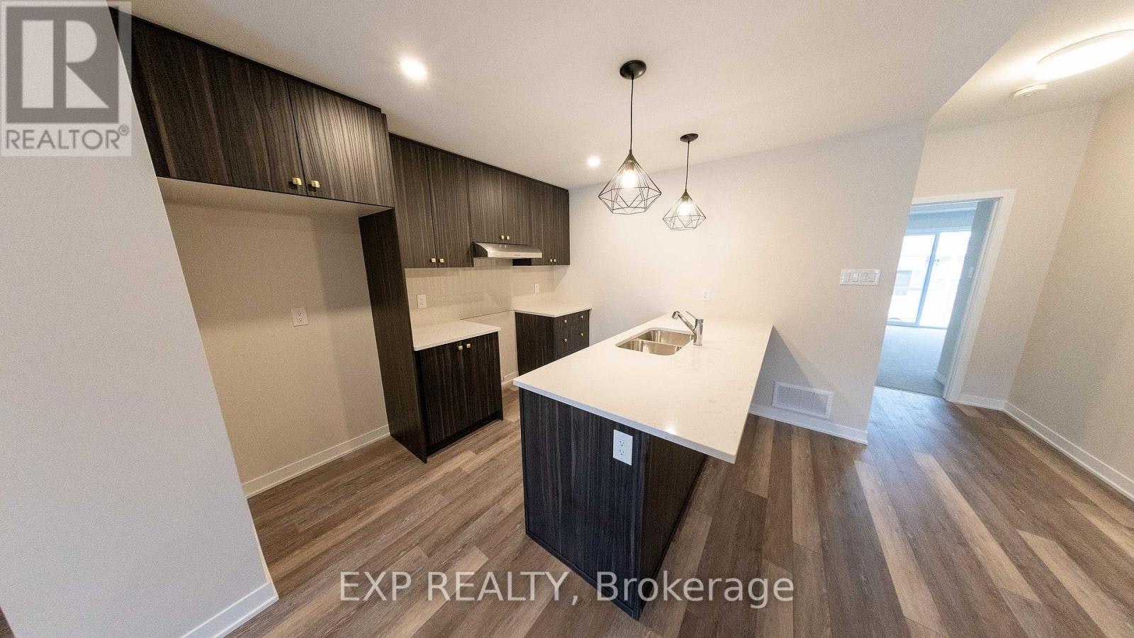 206 Lillian Freiman Private, Ottawa, ON, K2J 6Z8 - 7