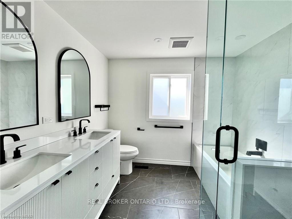 412 Exmoor Street, Waterloo, ON, N2K 3T1 - 10
