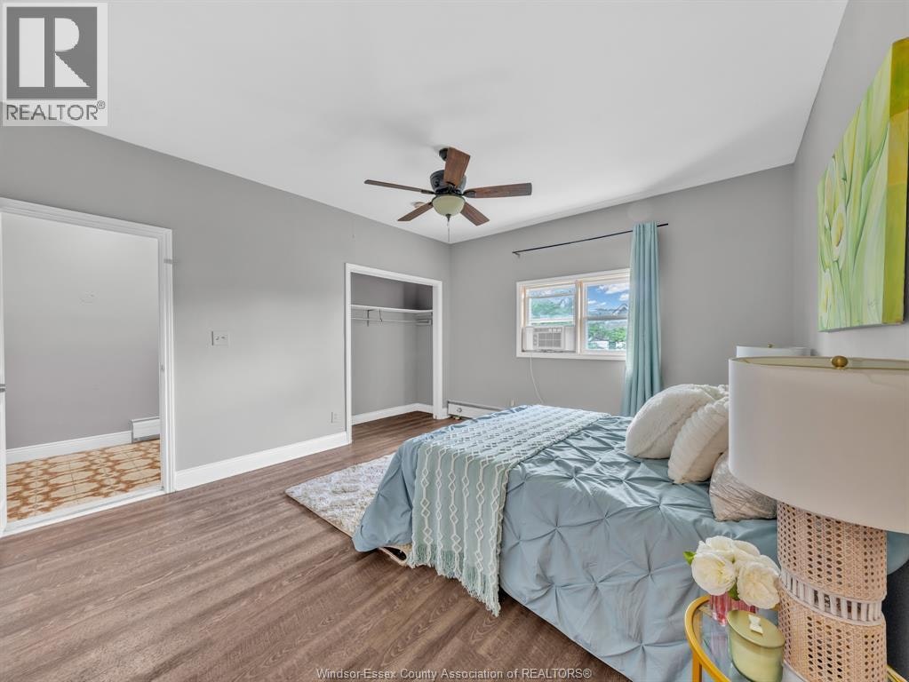 Upper-677 Marentette, Windsor, ON, N9A 1Z3 - 5
