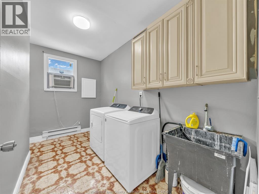 Upper-677 Marentette, Windsor, ON, N9A 1Z3 - 25