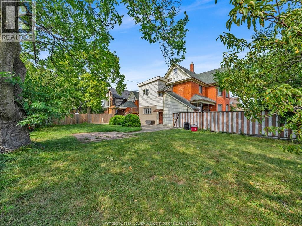 Upper-677 Marentette, Windsor, ON, N9A 1Z3 - 27