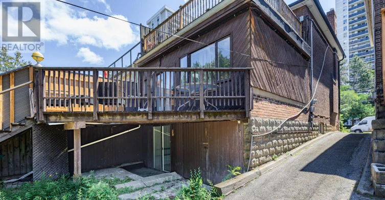 BSMT-140 Davisville Avenue, Toronto, ON, M4S 1E8 - 3