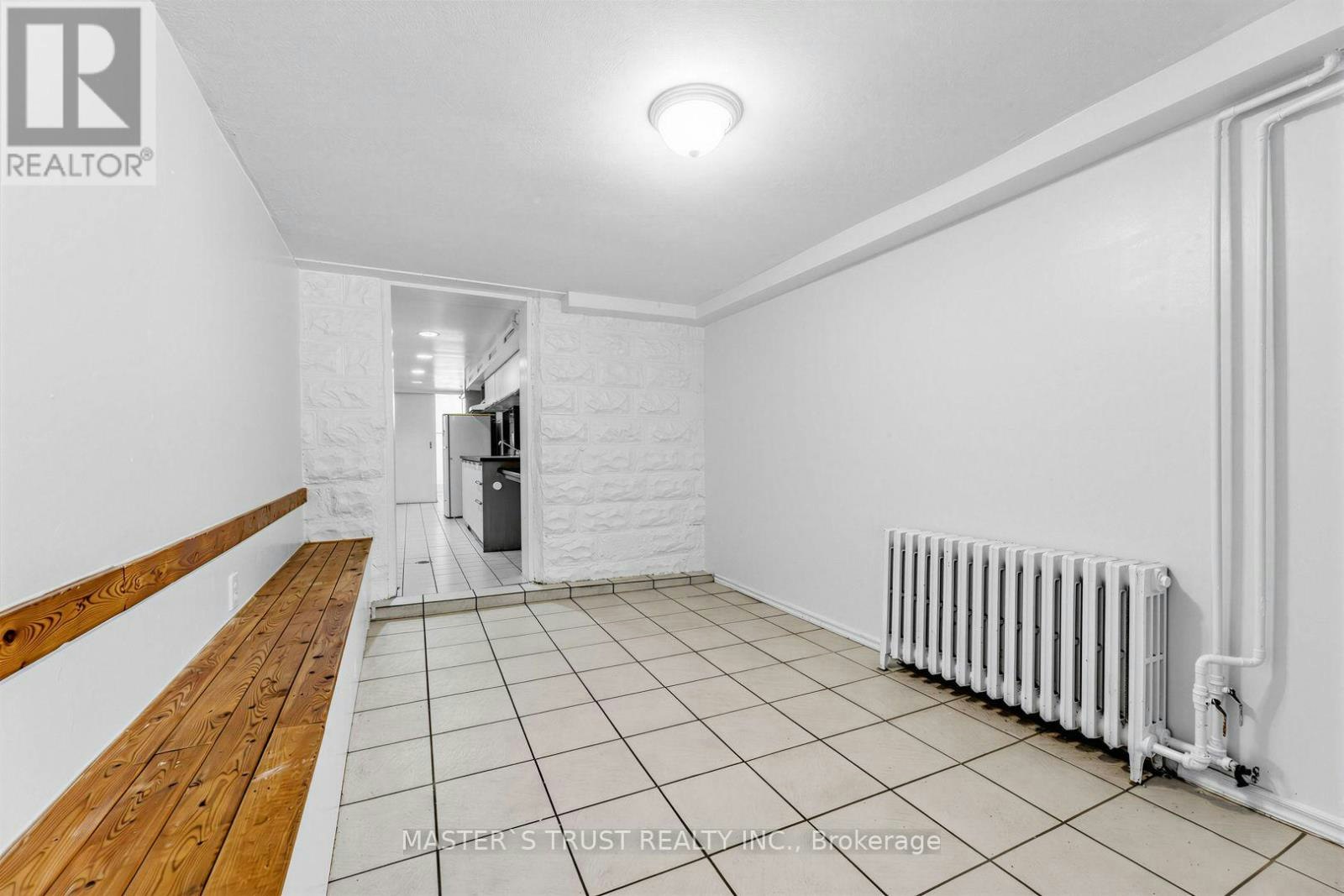 BSMT-140 Davisville Avenue, Toronto, ON, M4S 1E8 - 9