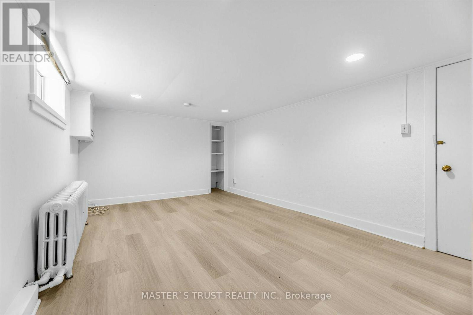 BSMT-140 Davisville Avenue, Toronto, ON, M4S 1E8 - 16