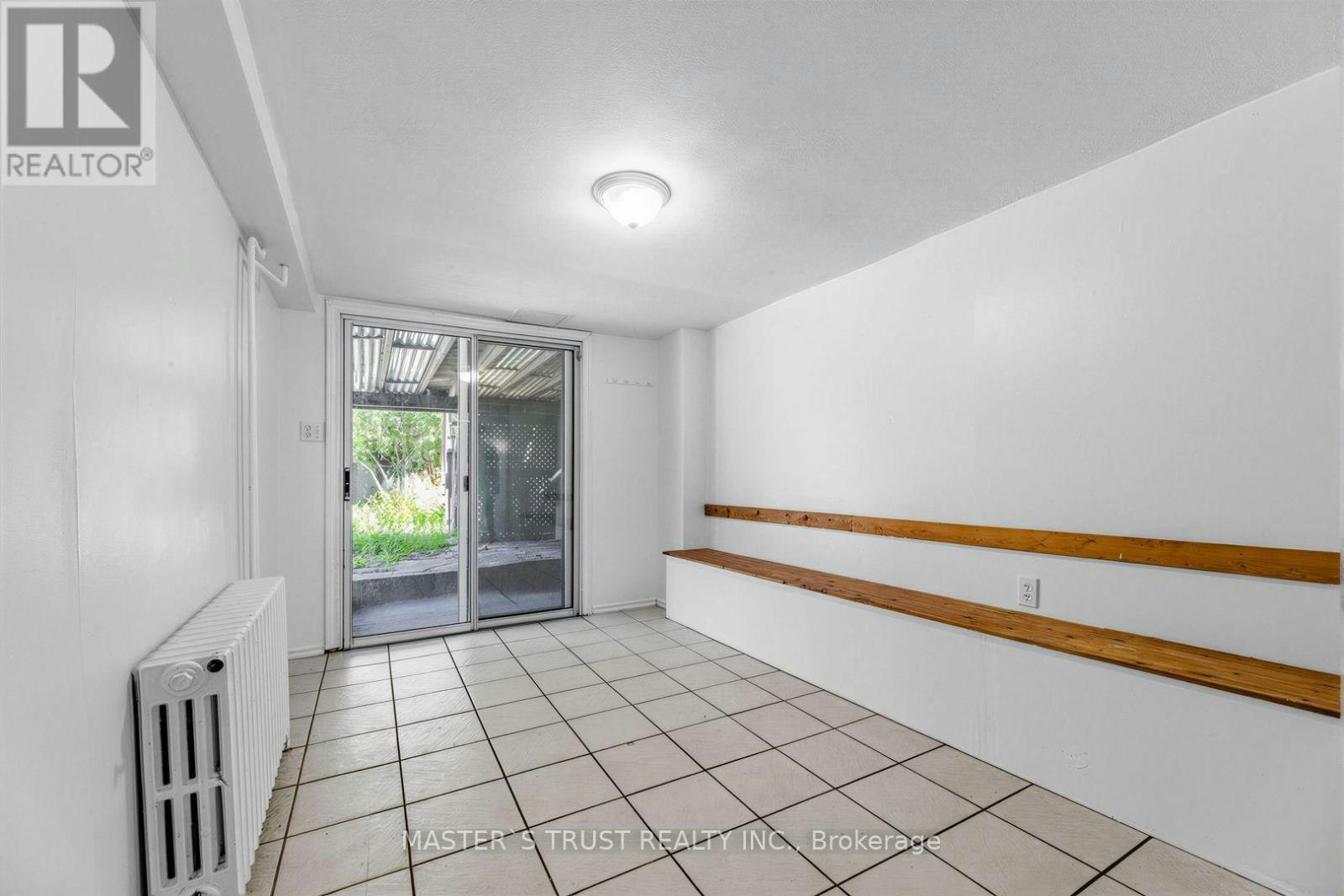 BSMT-140 Davisville Avenue, Toronto, ON, M4S 1E8 - 7
