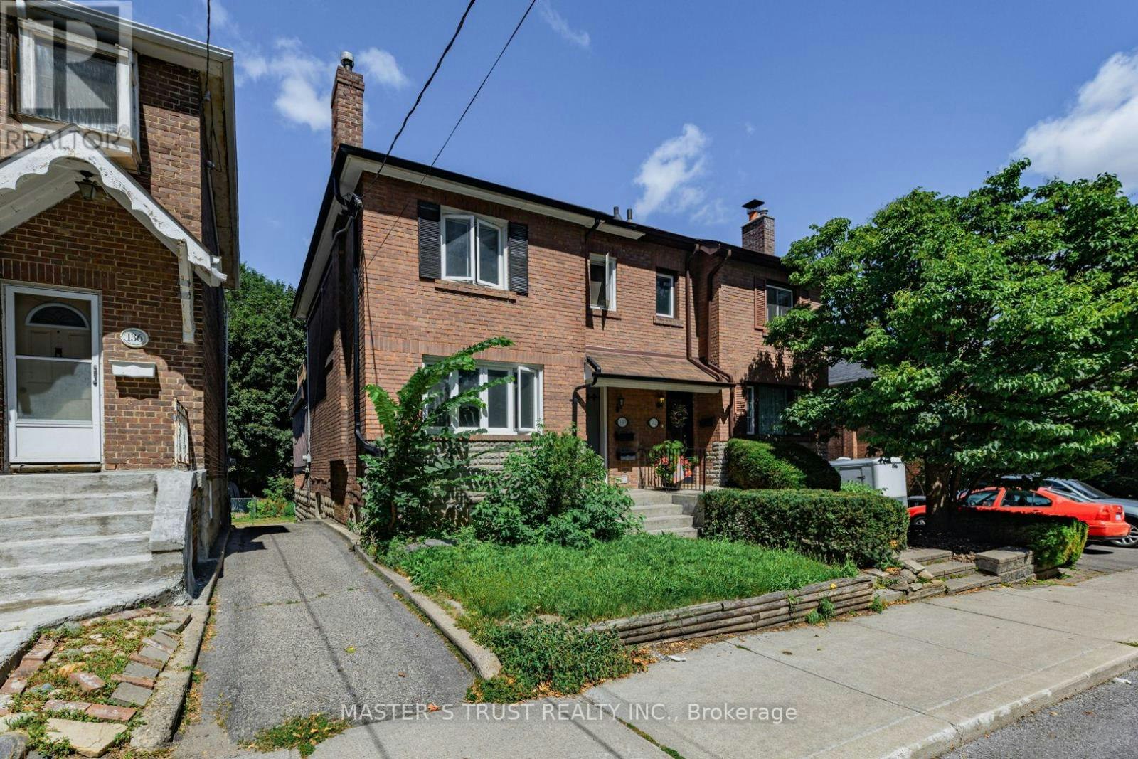 BSMT-140 Davisville Avenue, Toronto, ON, M4S 1E8 - 2