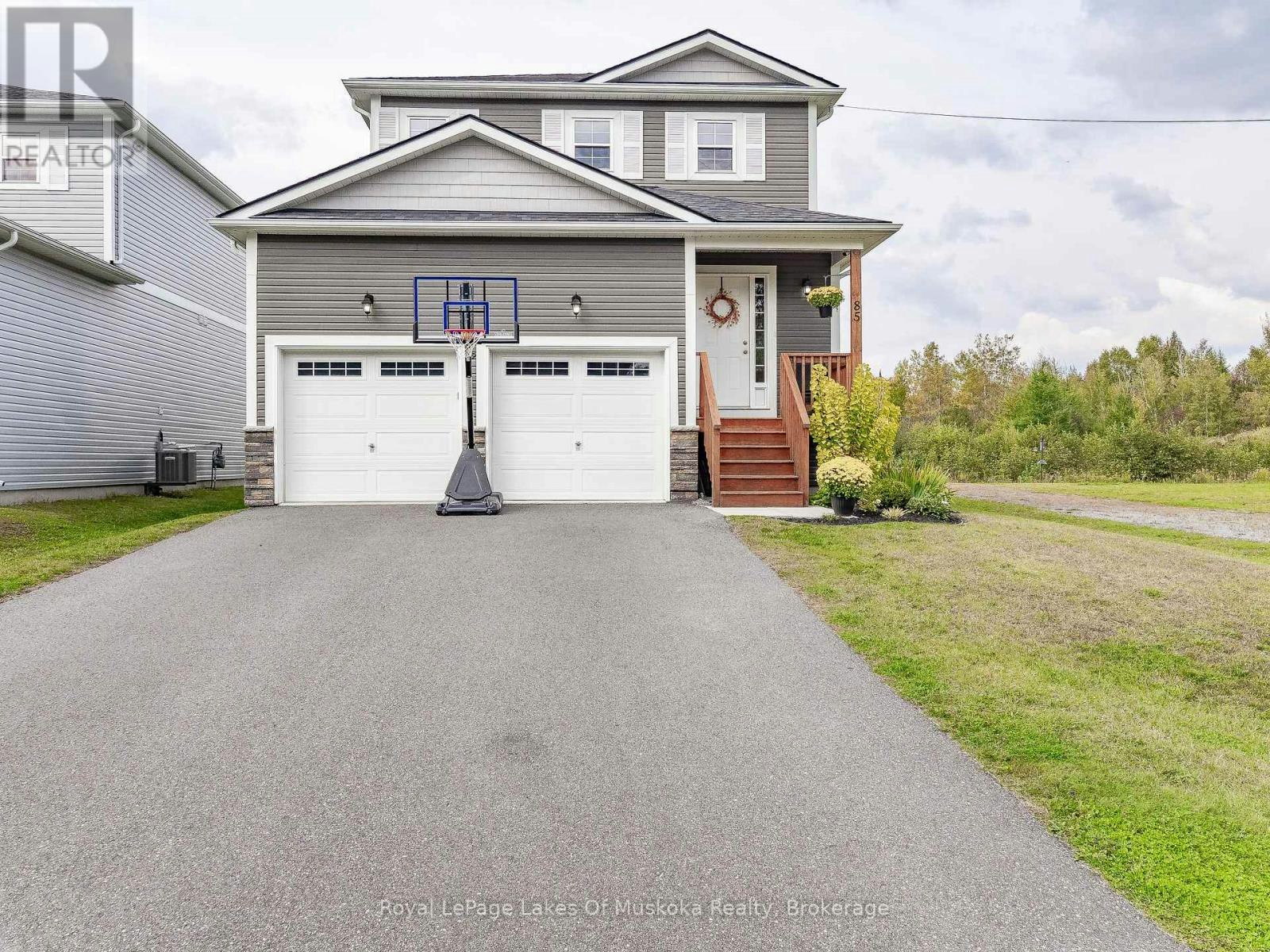 85 Douglas Drive, Bracebridge, ON, P1L 0L3