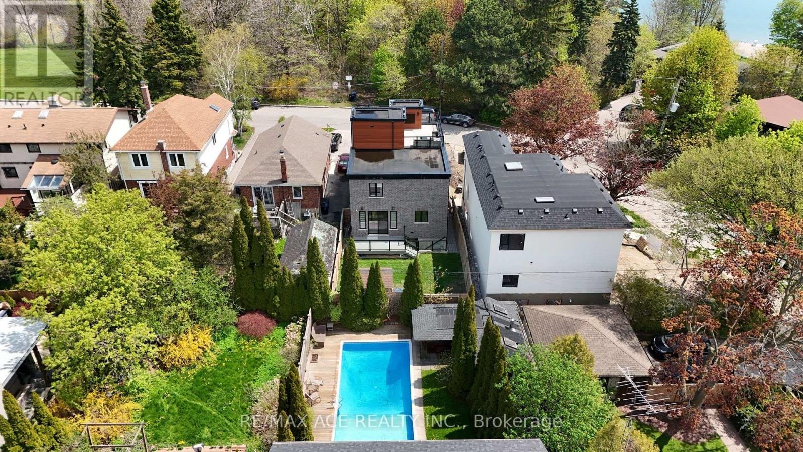 46 Sunnypoint Crescent, Toronto, ON, M1M 1B9 - 36