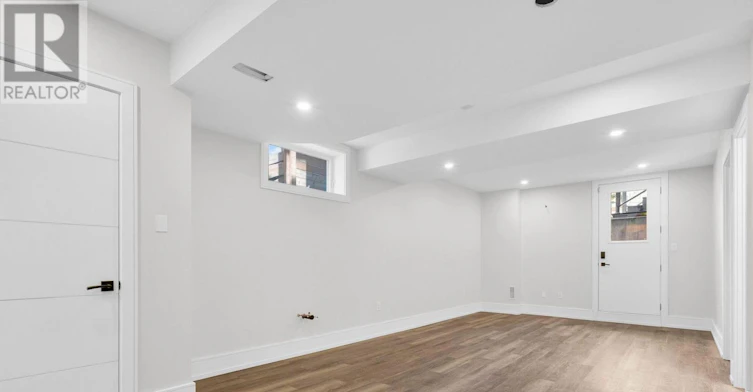 46 Sunnypoint Crescent, Toronto, ON, M1M 1B9 - 32