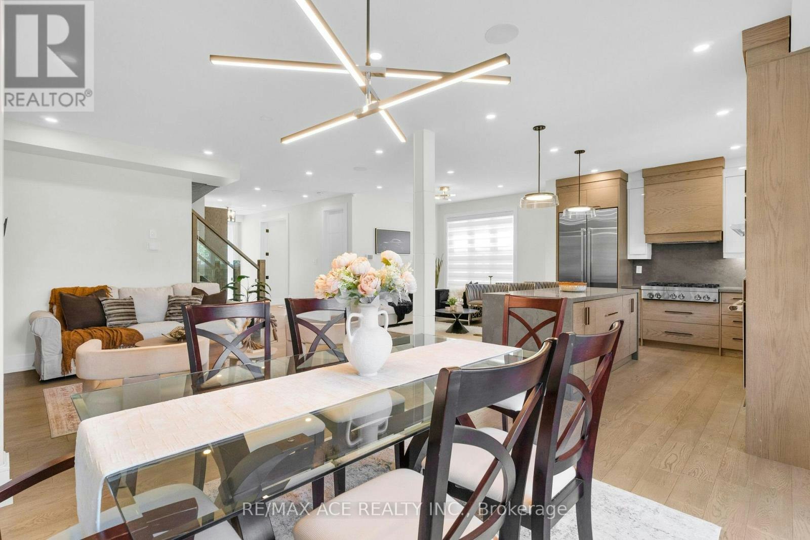 46 Sunnypoint Crescent, Toronto, ON, M1M 1B9 - 14