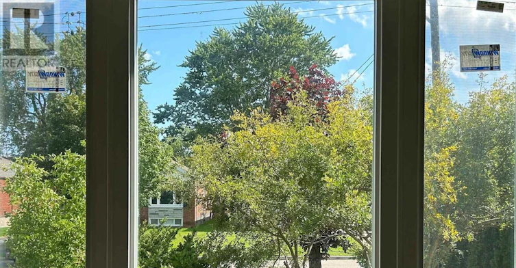 THREE Bedroom Main Floor 8 Highwood Ave Avenue, Toronto, ON, M1R 2E4 - 3