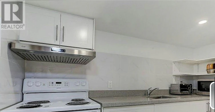 FLOOR-MASTER 101 Bedroom 2nd Summerdale Dr Drive, Markham, ON, L3T 6W3 - 4