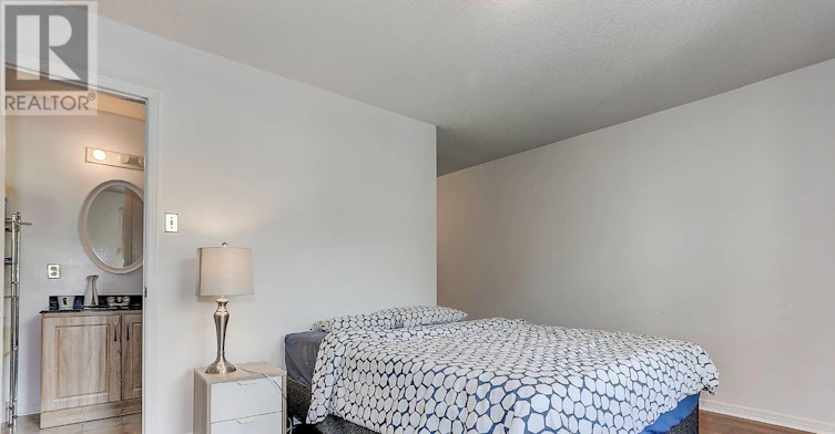 FLOOR-MASTER 101 Bedroom 2nd Summerdale Dr Drive, Markham, ON, L3T 6W3 - 3