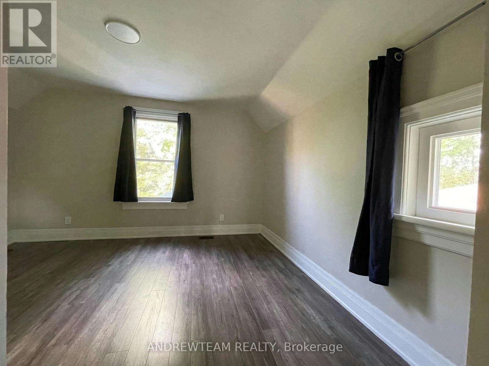 3 Church Street S, Richmond Hill, ON, L4C 1W1 - 5